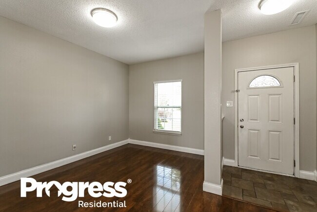 Building Photo - 8733 Mellot Way