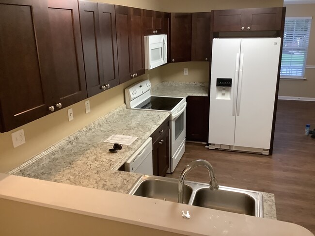 Foto del edificio - 116 Windy Meadow Way