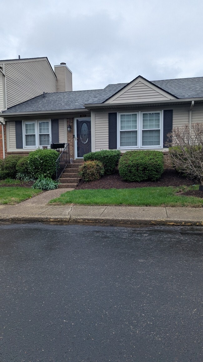 Photo - 10615 Sycamore Trail Townhome