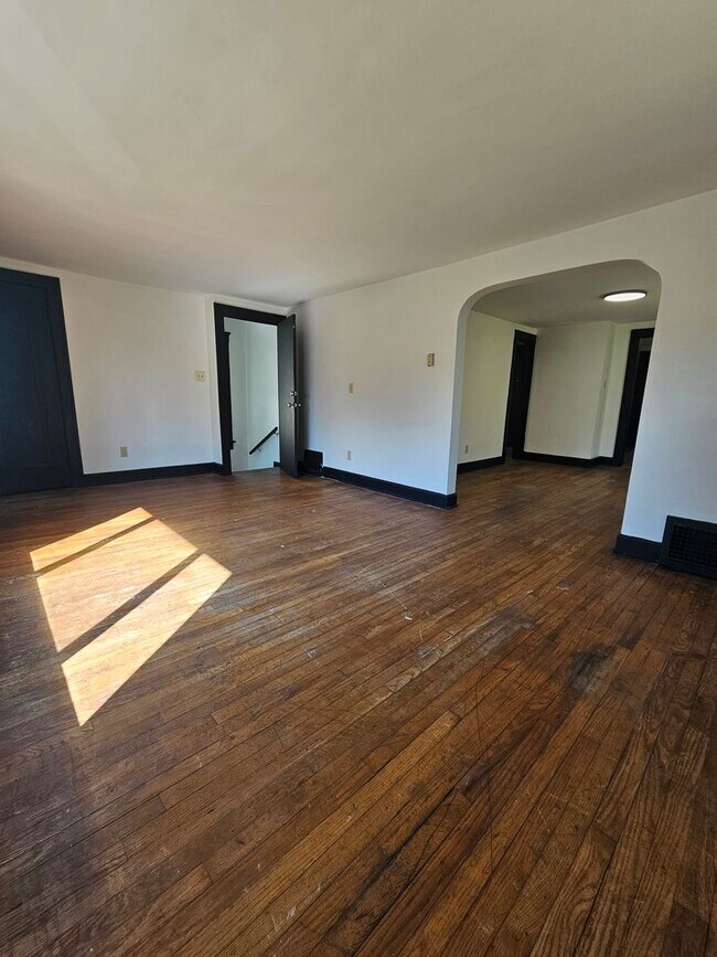 Building Photo - 7610 Dearborn Ave