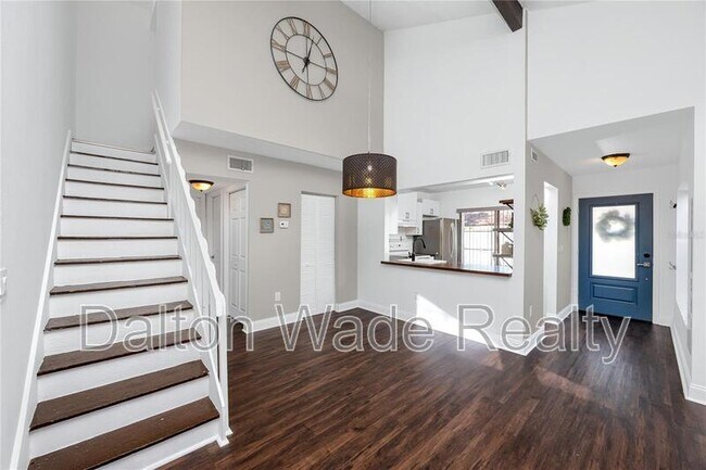 Foto del edificio - 2095 Sunset Point Rd