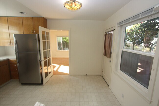 Foto del edificio - 3539-3541 Scott Street (717r)