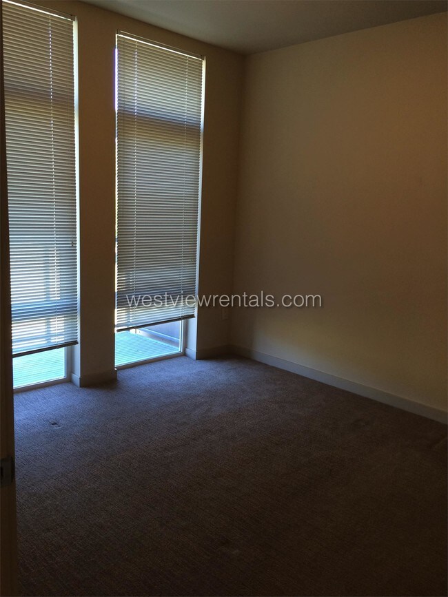 Foto del edificio - 2230 Cornerstone Ln