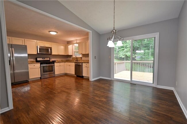 Building Photo - 459 Ridgetop Dr NW