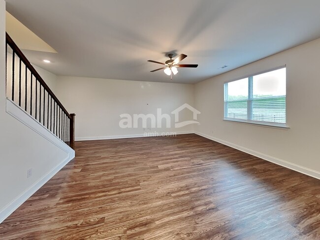Building Photo - 4853 Chutney Dr