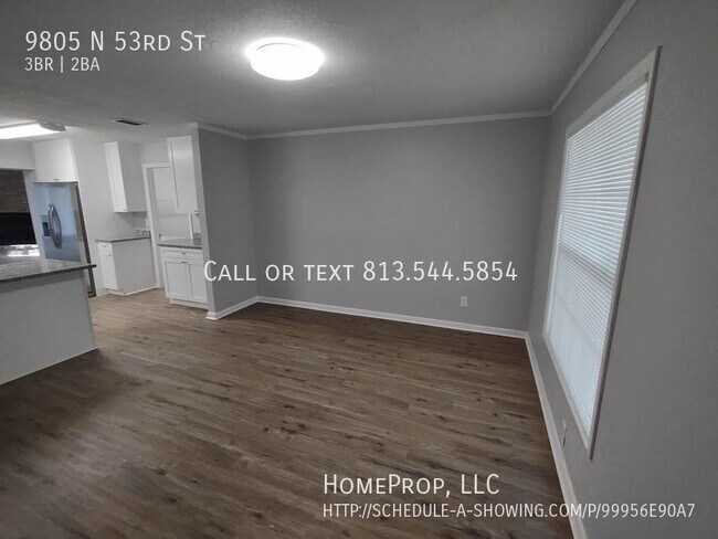 Building Photo - Vintage 3/2 in Temple Terrace