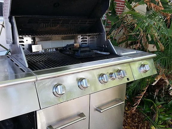 Foto del edificio - 1568 NE 45th St