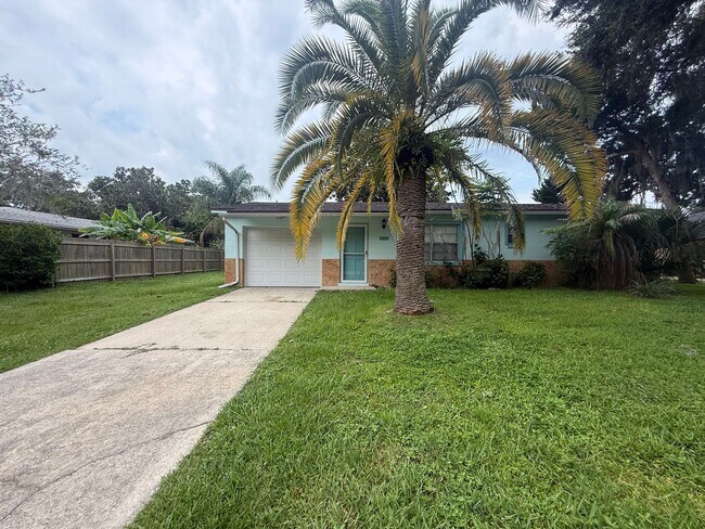 Foto del edificio - Charming 2 bedroom 1.5 bathroom home