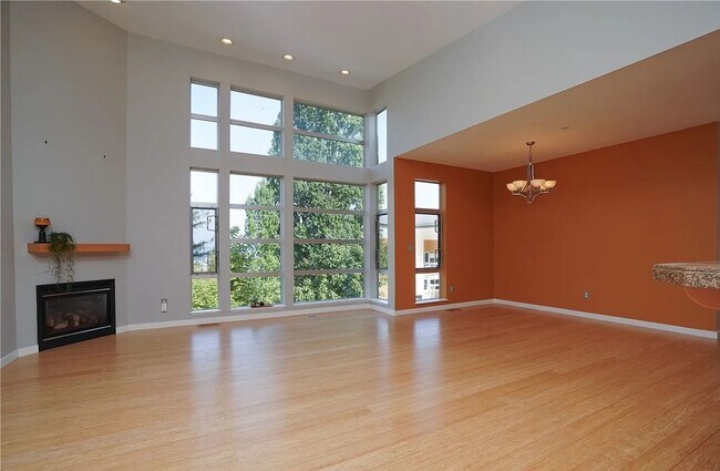 Foto del edificio - Modern Townhome in the Heart of Downtown T...