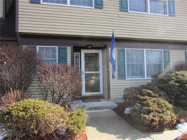 Foto principal - 35 Wintergreen Ct