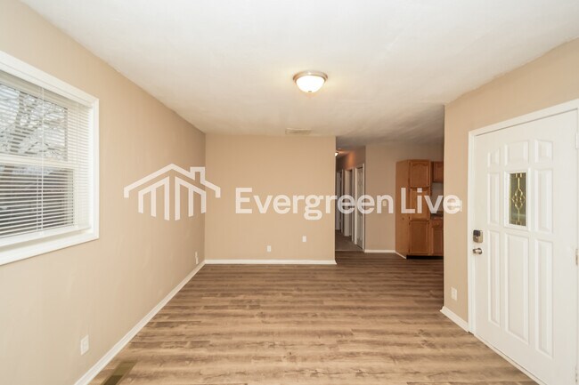 Building Photo - 1119 Waldemere Ave