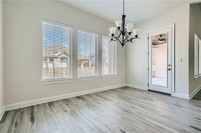 Building Photo - 1412 Saddlespur Ln