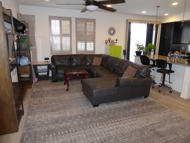 Building Photo - COMING SOON! Stylish 3 Bedroom Home in the...