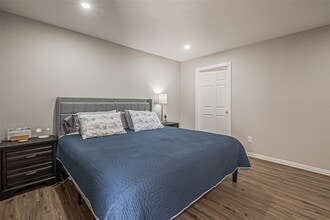 Building Photo - 15211 Camino Del Sol Dr