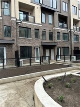 Building Photo - 3550 COLONIAL Dr