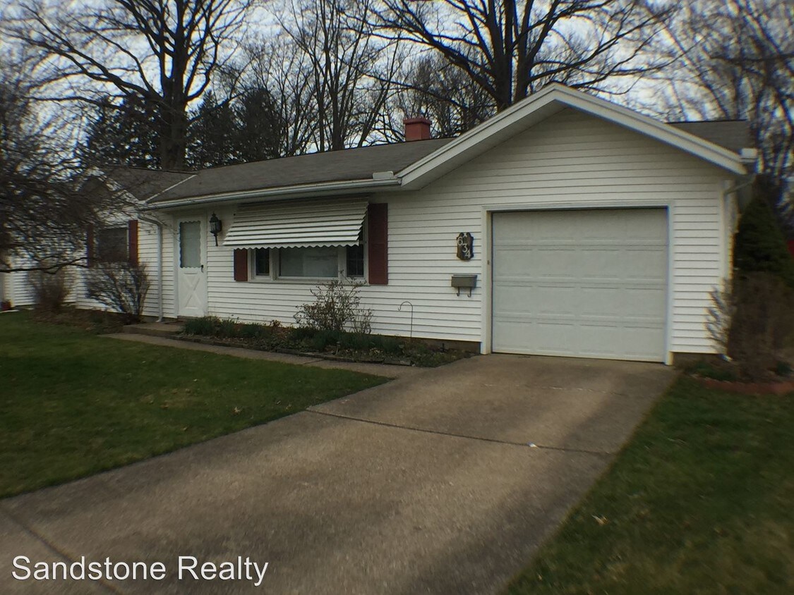 Primary Photo - 2 br, 1 bath House - 634 Sherrie Lane