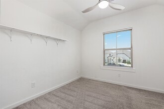 Building Photo - 3305 Cornflower Coast Ct