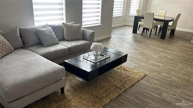 Foto del edificio - 3003 S L Ln