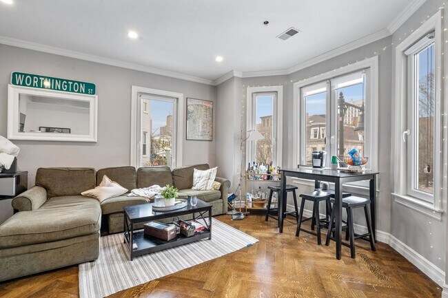 Photo - 1580 Tremont St Apartment