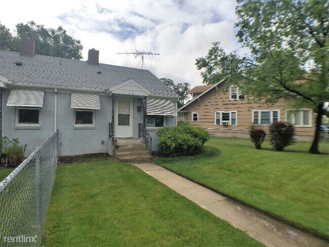 Building Photo - 2 br, 2 bath Apartment - 912 N 27th St