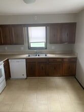 Building Photo - 400 3rd Ave SW