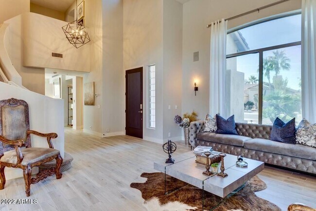 Foto del edificio - 14357 N 99th St