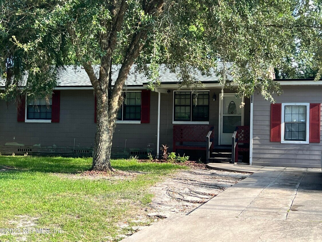 Primary Photo - 5216 Quan Dr