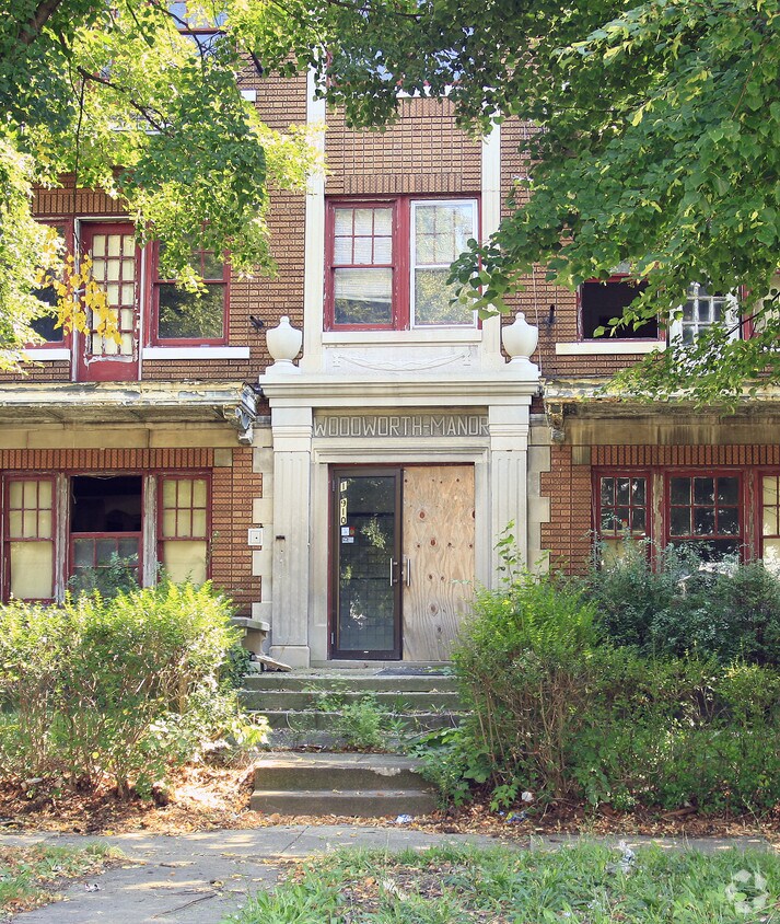 Foto del edificio - Woodworth Manor