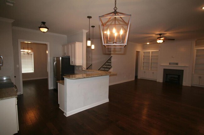 Foto del edificio - 5191 Forest Bend Cove