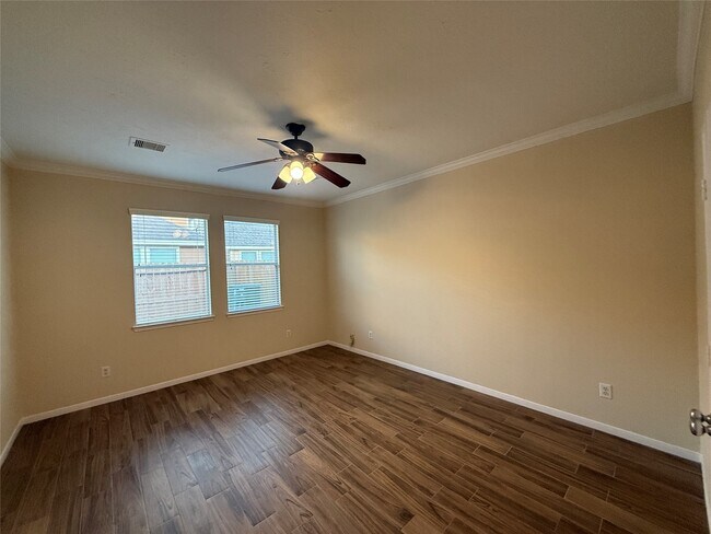 Foto del edificio - 6346 Wilshire Ridge