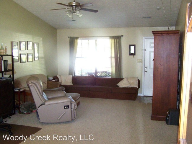 Building Photo - 3 br, 2 bath House - 11320 Wrens Nest Lane