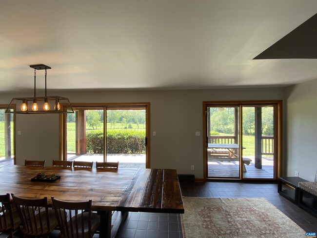 Building Photo - 2525 Ridge Rd