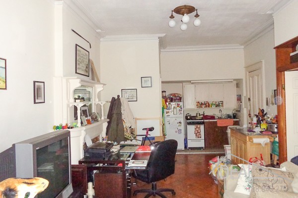 Foto del edificio - 869 Union Street #7R