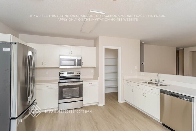 Foto del edificio - 3823 S Oxley St