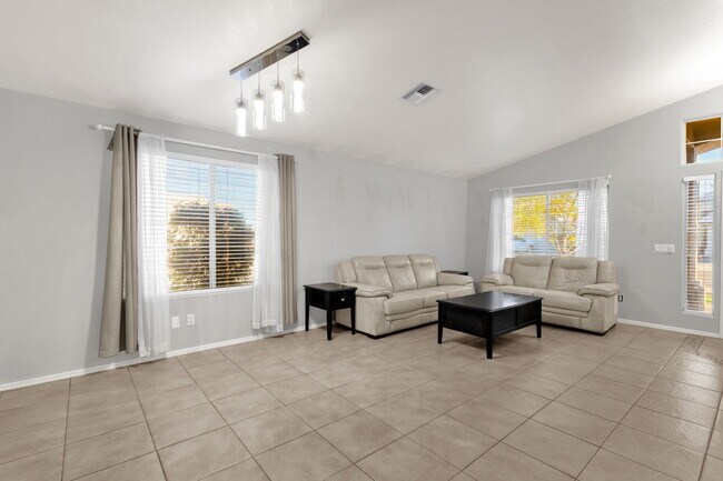 Foto del edificio - 17424 N 2nd Ave