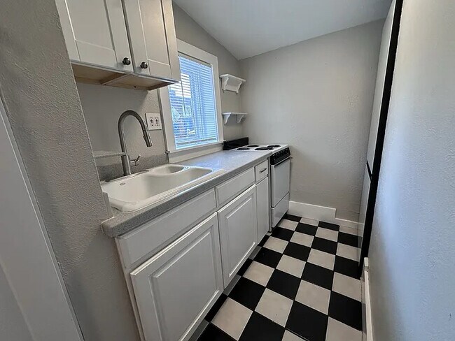 Foto del edificio - 431 Bannock St