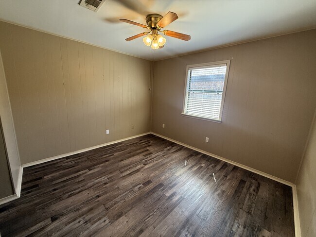 Foto del edificio - 436 Helen St