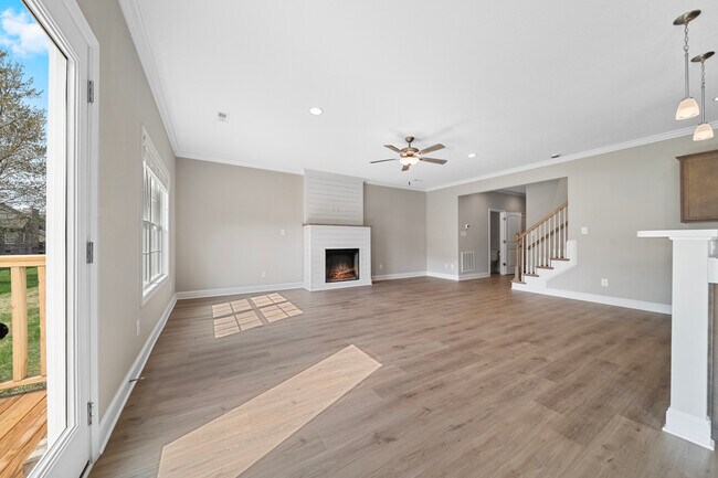 Foto del edificio - 4740 Stoneyhurst Ln