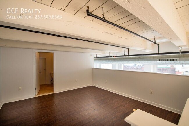 Foto del edificio - Beautiful Industrial Style Loft in Prime C...
