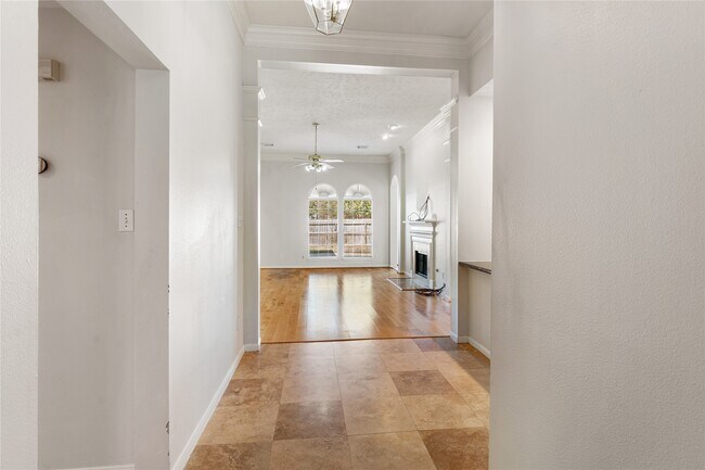 Foto del edificio - 4626 Plantation Creek Dr