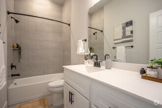 2BR, 2B - 1,114SF - Second Bathroom - Canopy Homes at Woodcreek