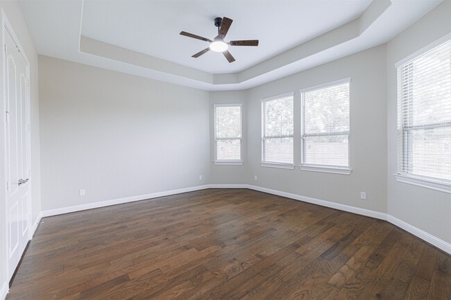 Foto del edificio - 1803 Pepper Grove Ln