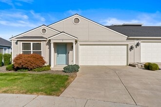 Building Photo - 117 Peach Tree Ln