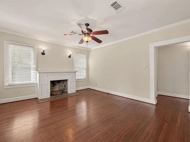 Foto del edificio - 1514 Glasholm Dr
