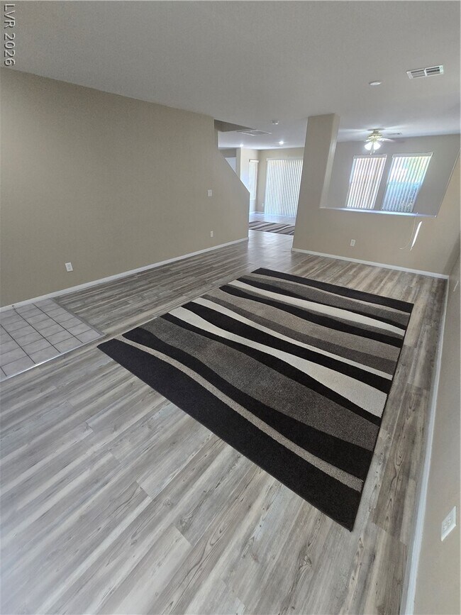 Foto del edificio - 10815 Silver Lace Ln