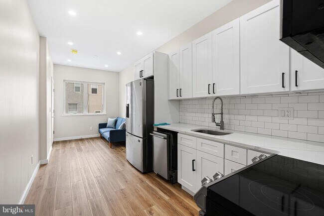 Foto del edificio - 1250 S 27th St