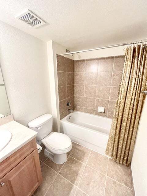 Building Photo - 6761 Heritage Grande
