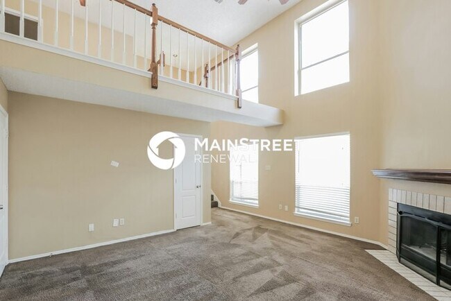 Foto del edificio - 3 Bedroom Pet-Friendly Home in Duncanville, TX with Main Street Renewal