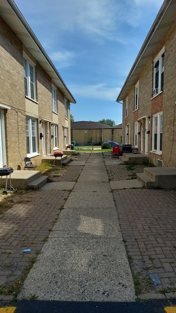 Foto del edificio - 2204 Hebron Ave