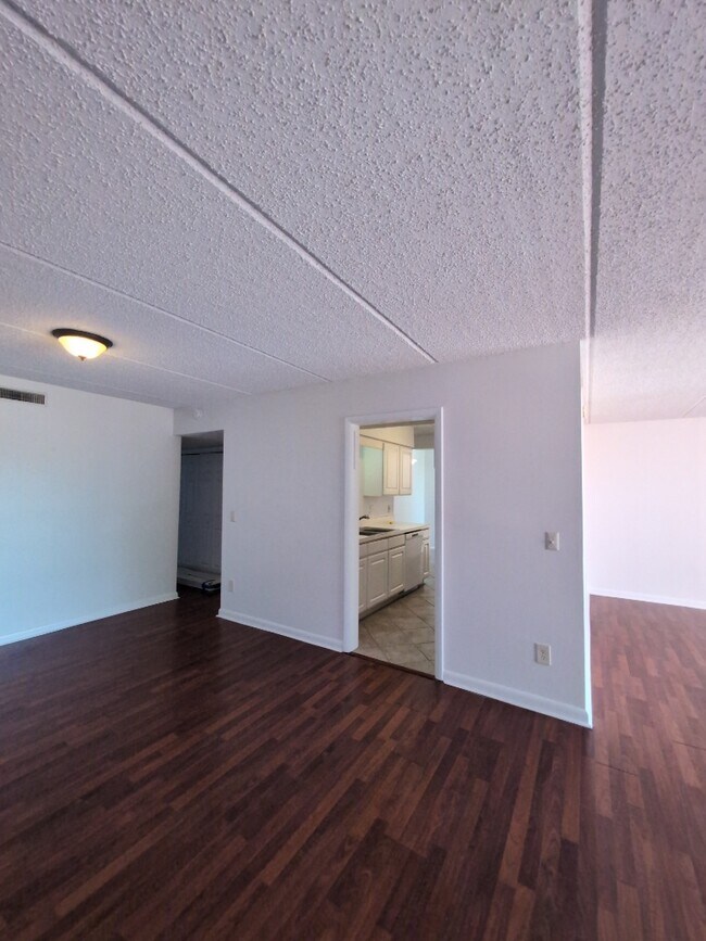 Foto del edificio - 3401 Townsend Blvd